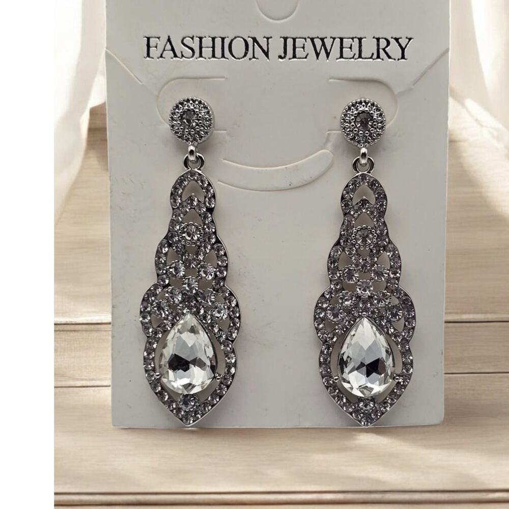 Art Deco Inspired Rhinestone Teardrop Silver Tone Earrings - Vintage Romance